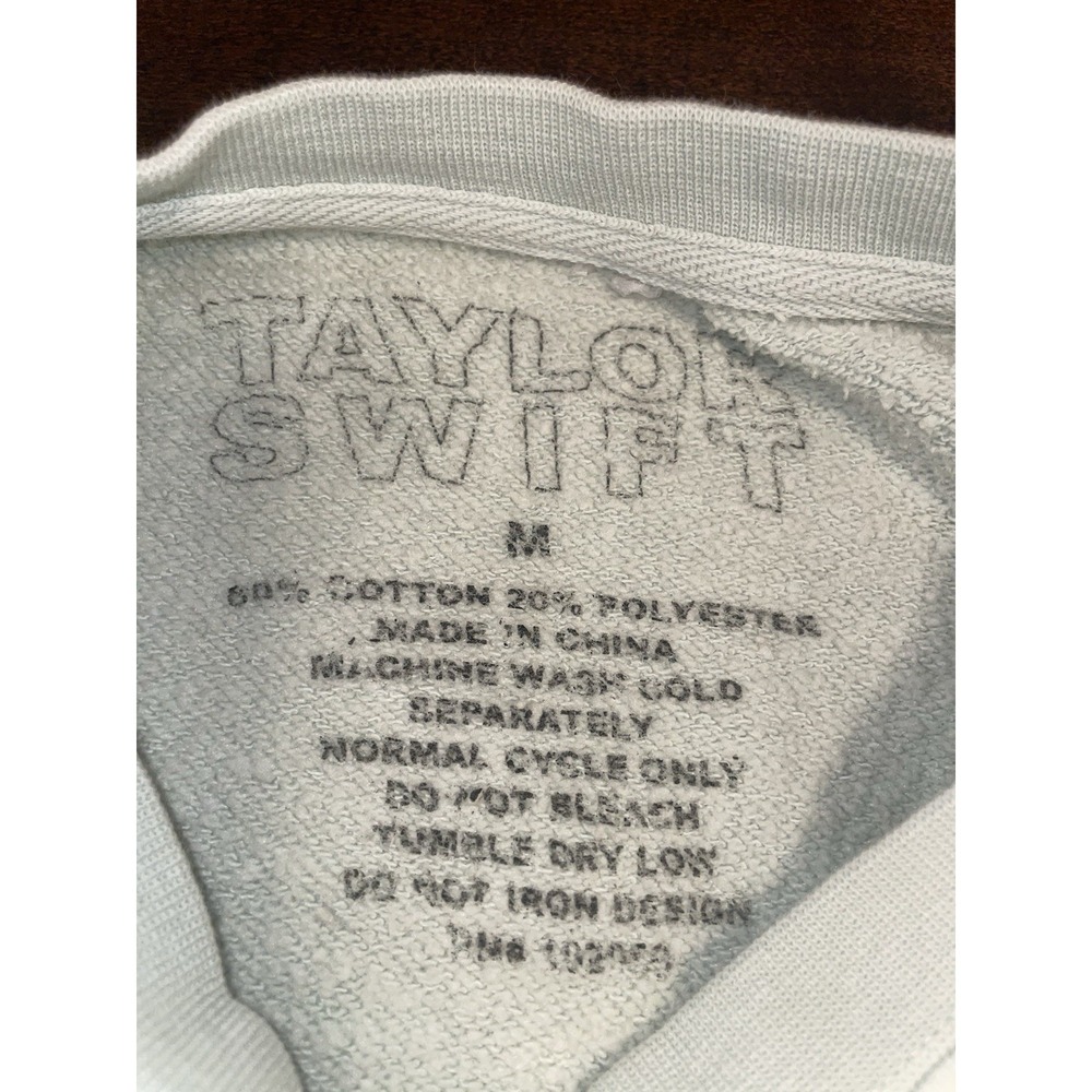 Taylor Swift Merch Sweater Size M "I'm The Only One Of Me!" Authentic - Picture 3 of 4